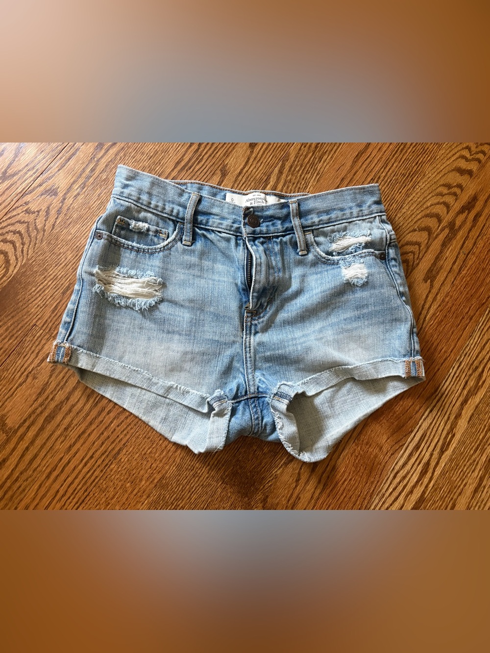 Y2K Abercrombie & Fitch Light Blue Denim Short Distressed Jean Shorts Size 0 W25